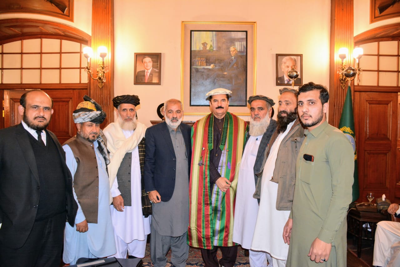 Kharoti Global Organization Delegation Meets Governor Khyber Pakhtunkhwa 13